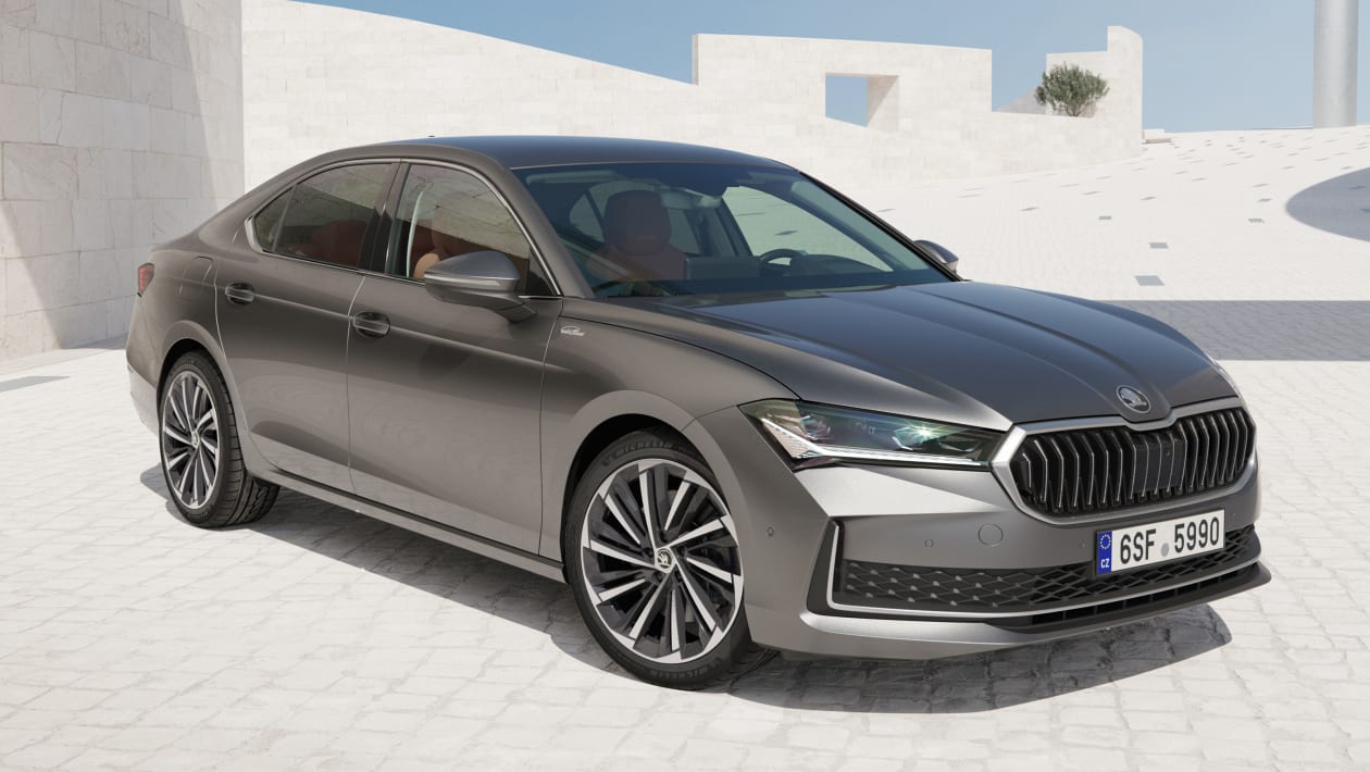 Skoda plug deals in hybrid superb